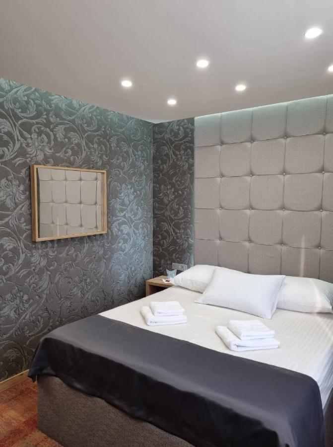 Bor Motel 3*